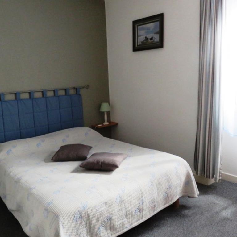 Le Relais Du Pont De Rhodes Hotel Frayssinet Habitación foto